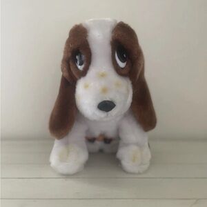 Radio Shack Bassett Hound AM Radio Dog Vintage Toy Battery 1980s Plush